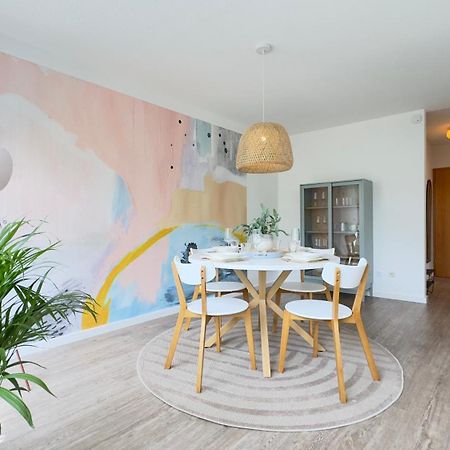 Fewo Am Park - 4P, Boxspringbett, Balkon, Smarttv, Gesundbrunnen, Familienfreundlich Halle  Dış mekan fotoğraf